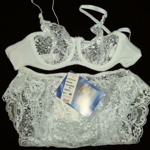 New Lilly of France Sexy Lacy Bra/Panty Set 34 B